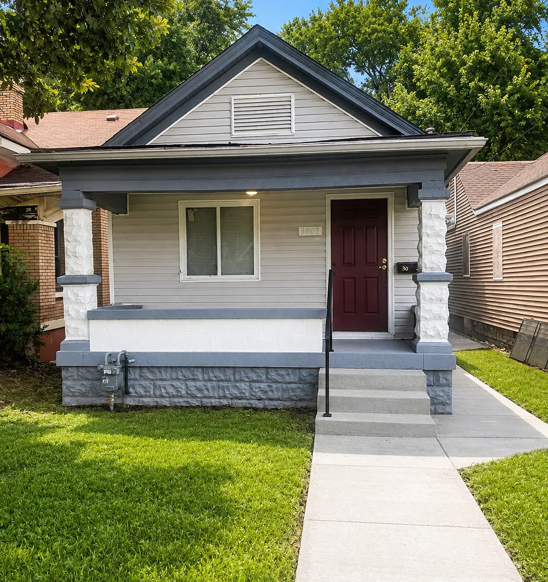 2 bed, 1.0 bath, 1100 sqft, $1,250 — Photo 1