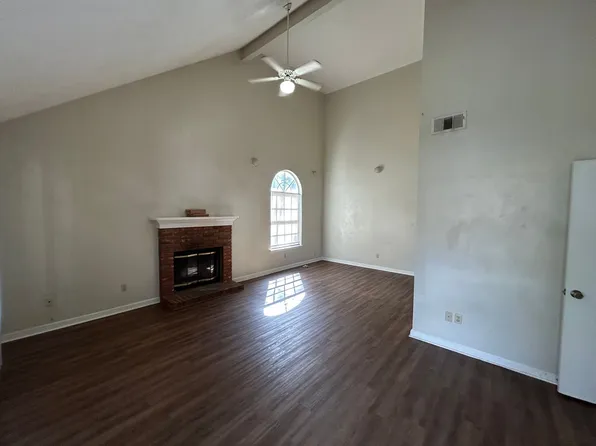 1926 Gina Dr, Tallahassee, FL 32303