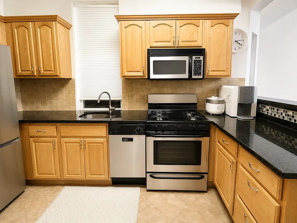 395 2nd St #3R-302