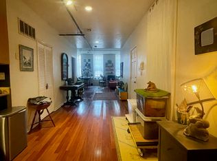 128 N 3rd St APT 2F, Philadelphia, PA 19106