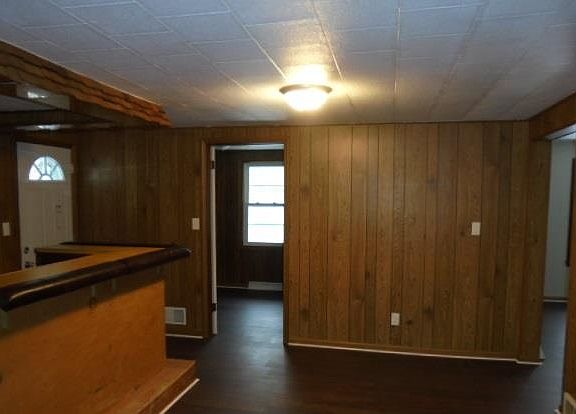 4th image of 125 N Park Ave