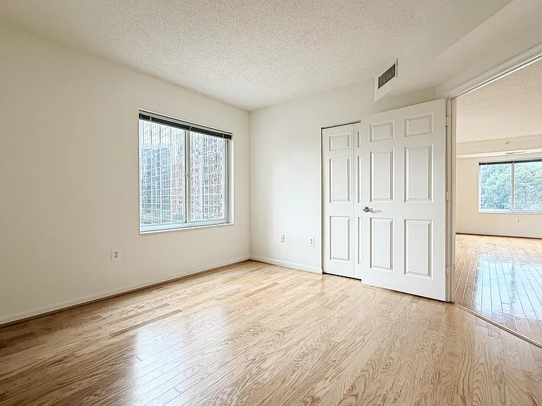 3101 N Hampton Dr #603 — Photo 11