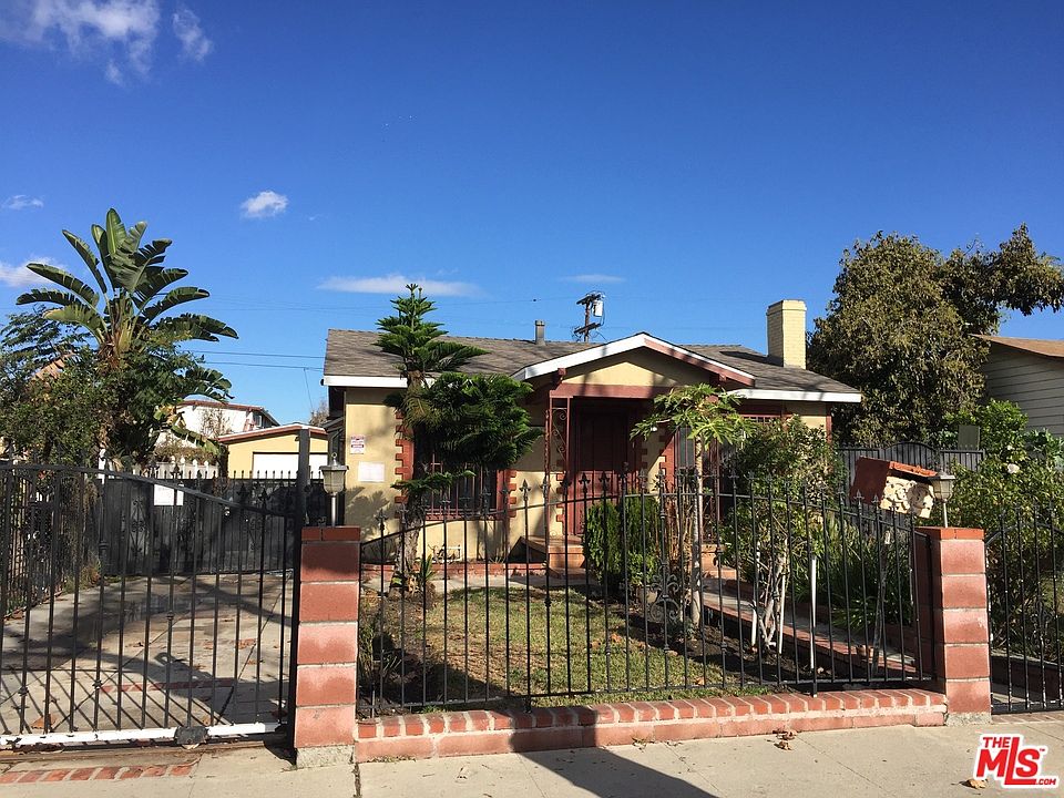 1st image of 1327 W 60th Pl