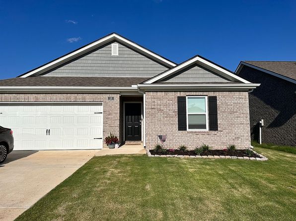 18 Thorn Tree St