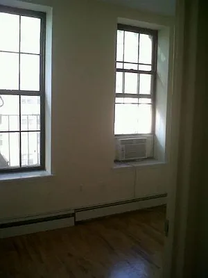 Rented by Acacia Realty | media 19