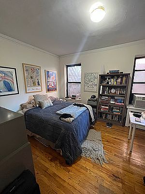 1st image of 355 E 88th St #4