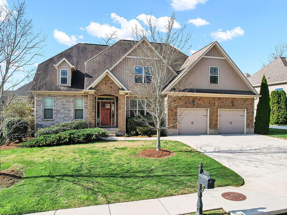 1st image of 4517 Wellesley Dr