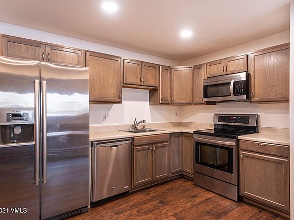 2nd image of 1061 W Beaver Creek Blvd #M102