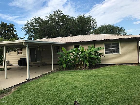 2nd image of 702 Kramer Dr