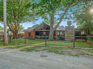 7035 A St, Kingston, OK 73439