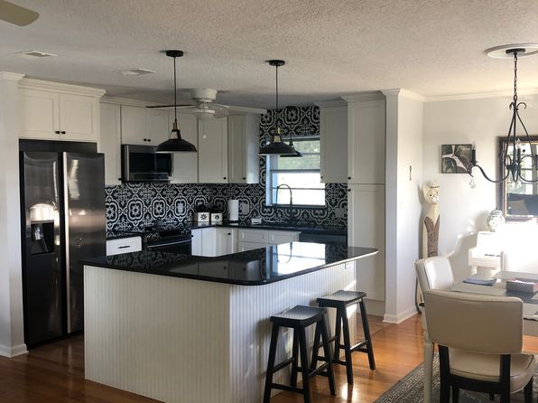 335 Yuma Dr