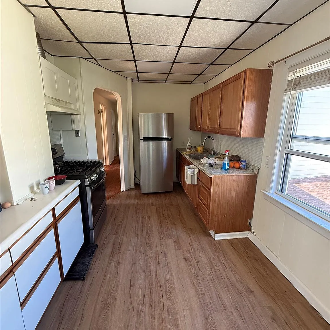 3 bed, 2.0 bath, 1200 sqft, $3,800 — Photo 4
