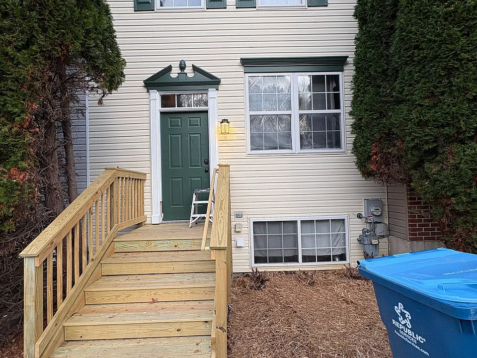 209 Mike Dr