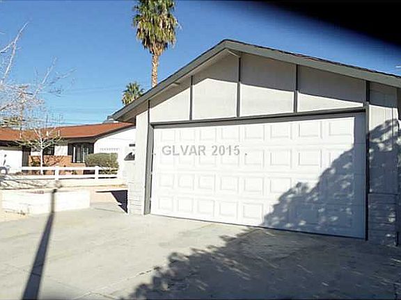 3rd image of 1717 Lamplighter Ln