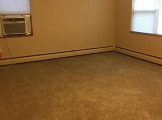 19 Leverette Ln, Edwardsville, IL 62025