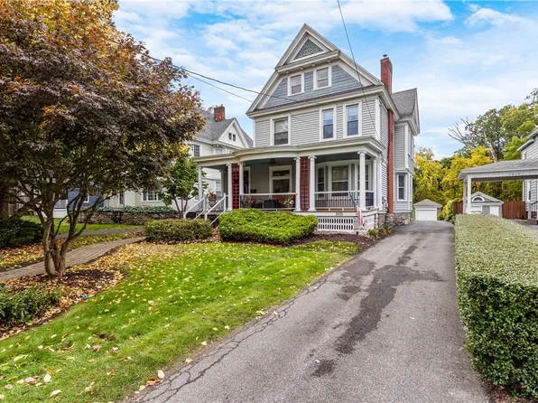 1805 James St, Syracuse, NY 13206