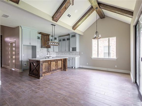 5th image of 2814 Garman St