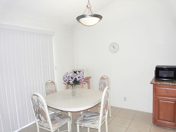 5th image of 1816 Garvey Ave #17
