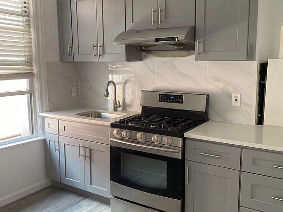2nd image of 7619 20th Ave Floor 2