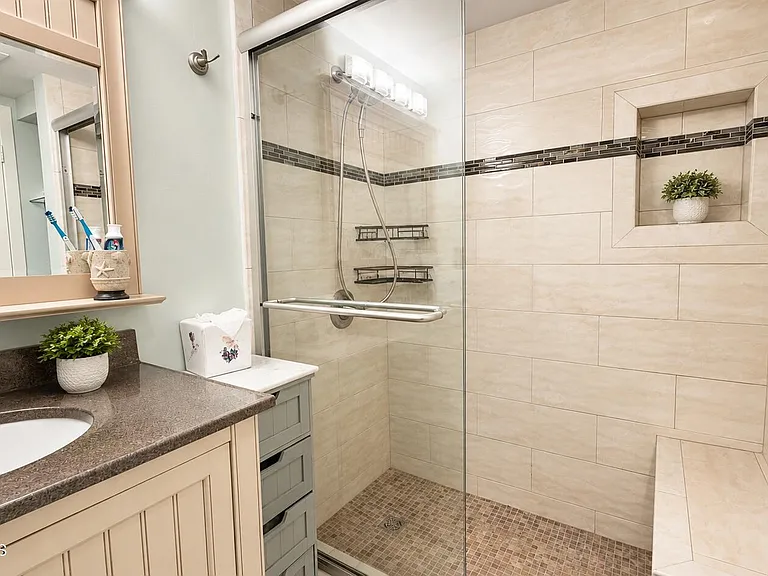 422 Ocean Blvd N #5C — Photo 25