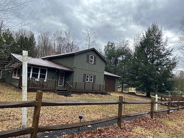 1st image of 185 Whiteman Ln