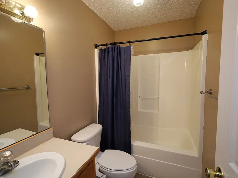 134 Pecan St — Photo 8