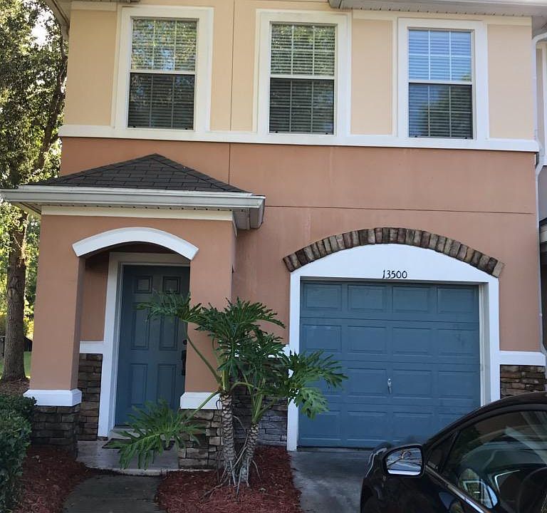 1st image of 13500 Pavilion Ct