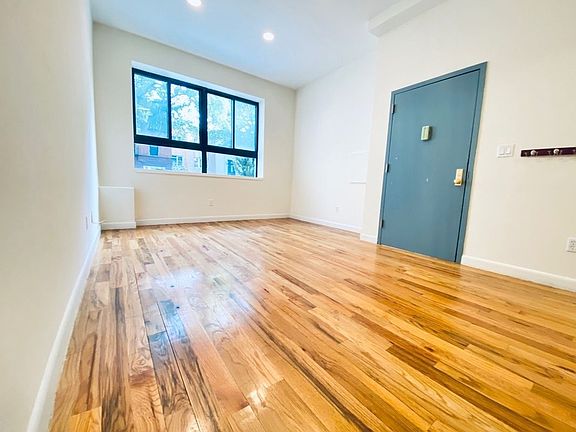 4th image of 739 Prospect Pl #1C