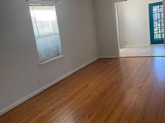 Living-dining room
