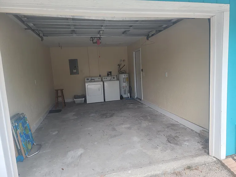 251 Circle Dr #A — Photo 32