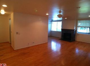 1745 Camino Palmero St APT 105, Los Angeles, CA 90046