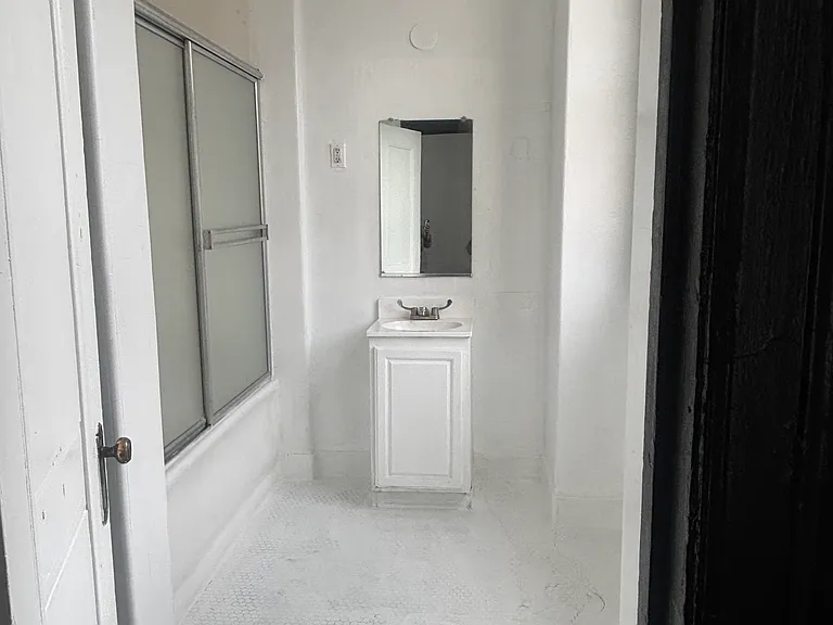 Alexandria Housing — Photo 21