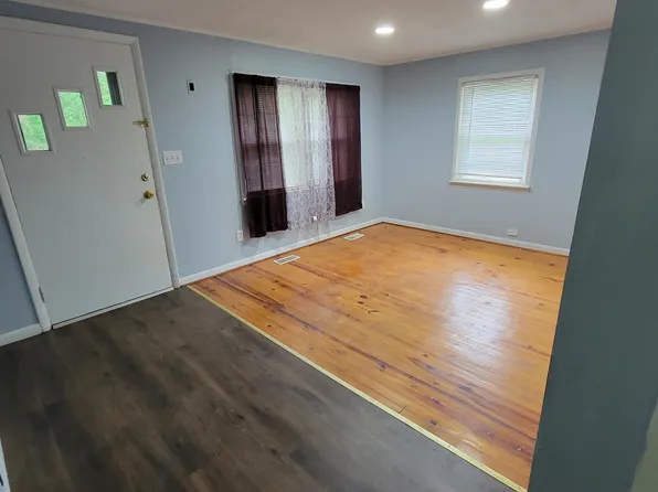 4842 Shannon Hill Rd, Columbia, VA 23038