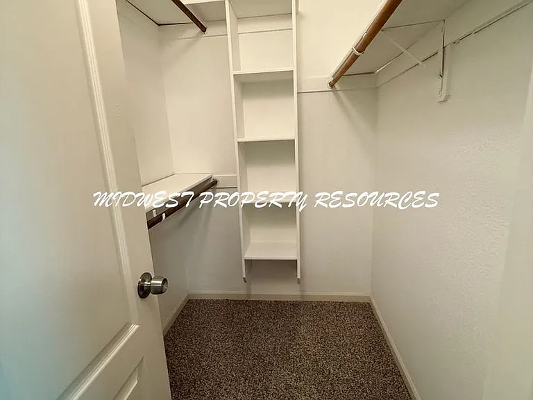 9002 E 85th St — Photo 15