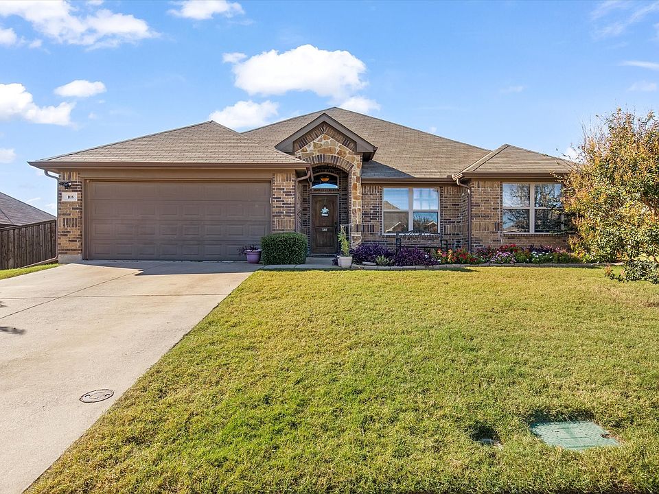 1st image of 108 Hillcrest Way