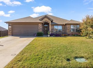108 Hillcrest Way, Crandall, TX 75114