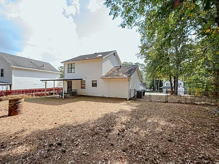 5393 Kirk Dr — Photo 4