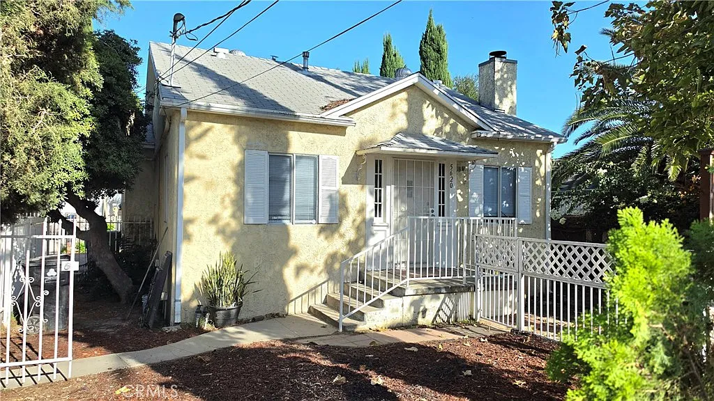 2 bed, 1.5 bath, 850 sqft, $3,200 — Photo 1