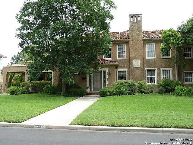1st image of 222 W Agarita Ave