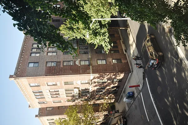 Rented by Corcoran | media 59