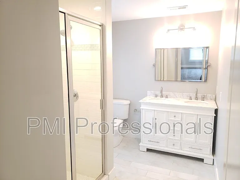 512B Eastboro Dr — Photo 18
