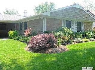 79 Lakeside Ave, Lake Grove, NY 11755