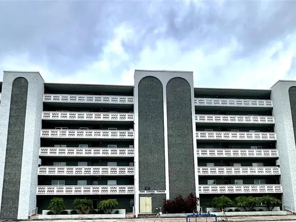 7321 Central Ave APT 206, Saint Petersburg, FL 33710