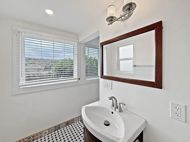 6312 Cleo St — Photo 18