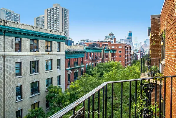 Sold by Town Residential | media 3
