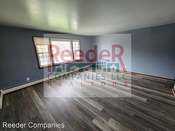 2nd image of 7915 Glenwood St #12083203