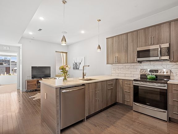 2nd image of 1417 N 8th St #3