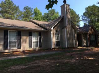 225 Saddlebrook Dr, Senoia, GA 30276
