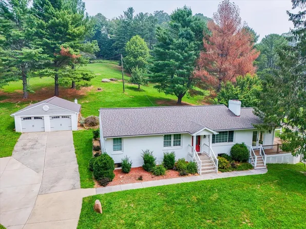 6189 Corntassel Ln, Roanoke, VA 24018