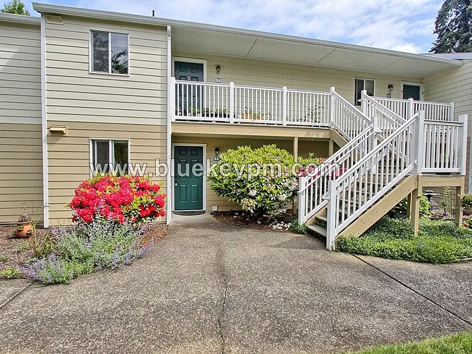 13216 NE Salmon Creek Ave #S5